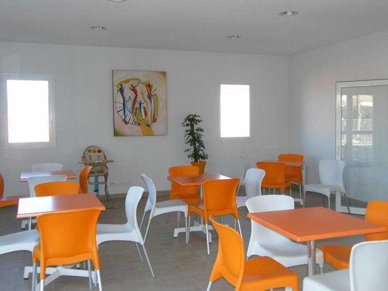Vacanceole - Le Domaine D'Enserune Colombiers  Exterior photo